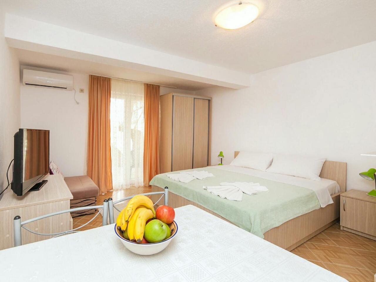 Hana Accommodation Sveti Stefan Exteriör bild