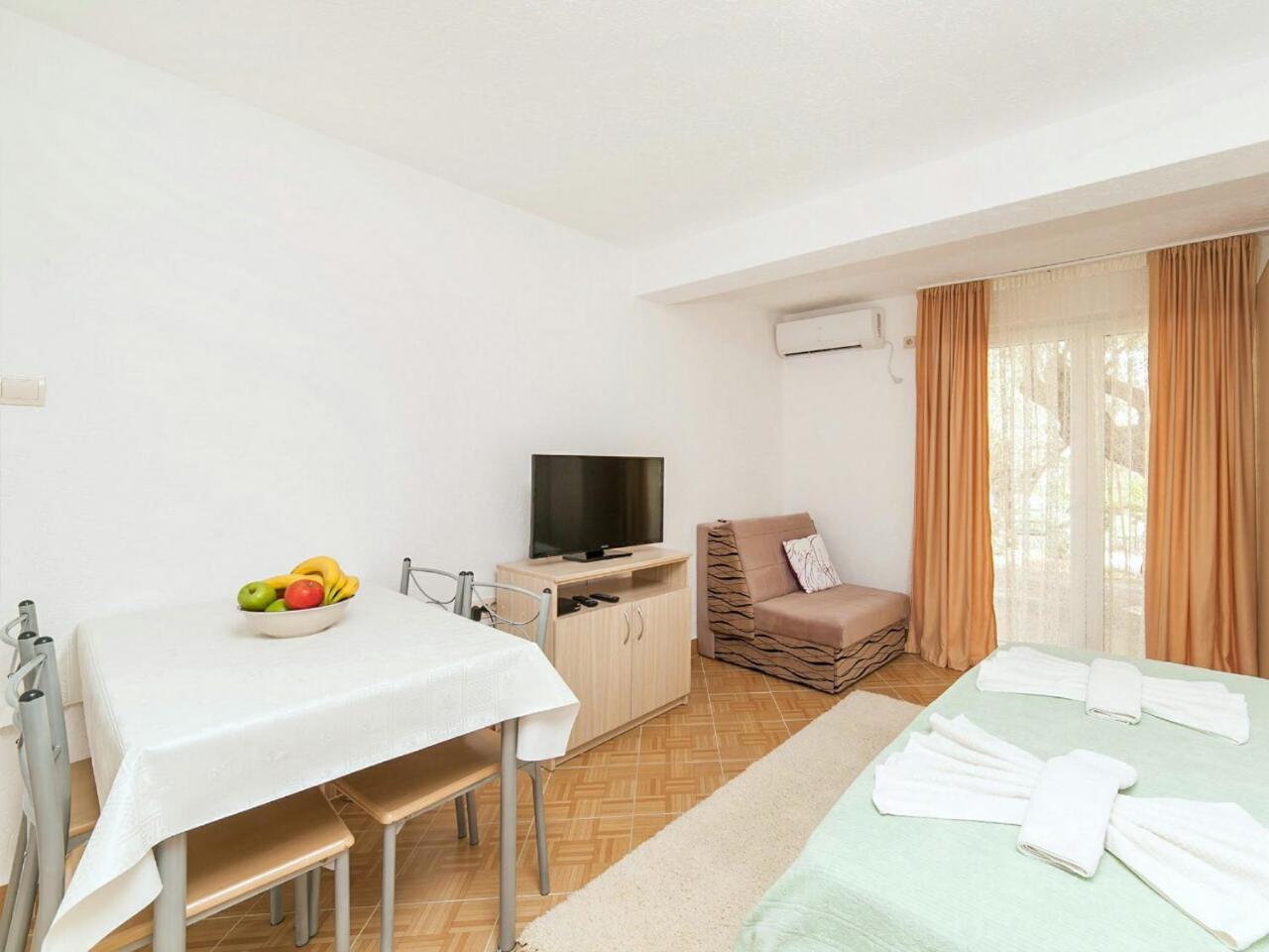 Hana Accommodation Sveti Stefan Exteriör bild