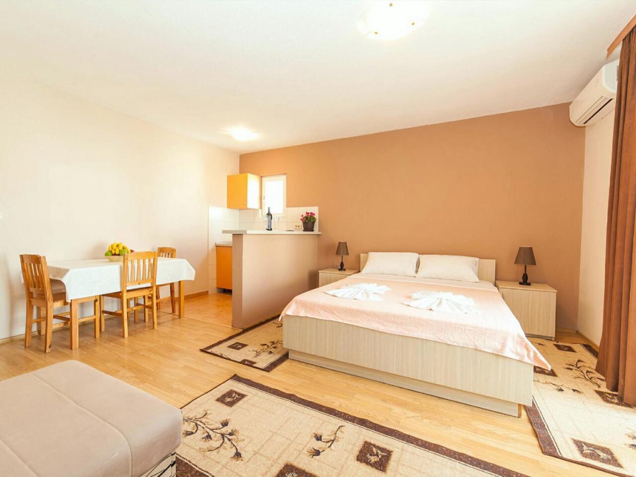 Hana Accommodation Sveti Stefan Exteriör bild